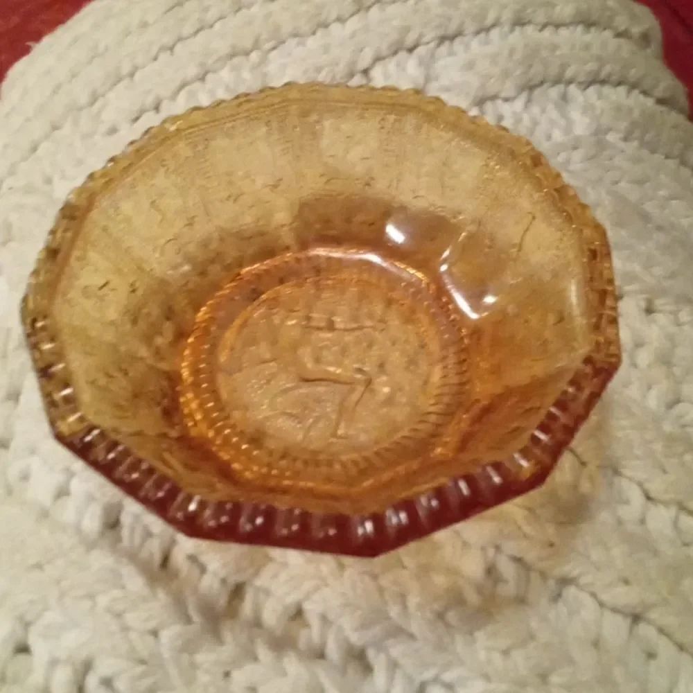 Vintage 12 Sided Glass Zodiac Trinket Bowl